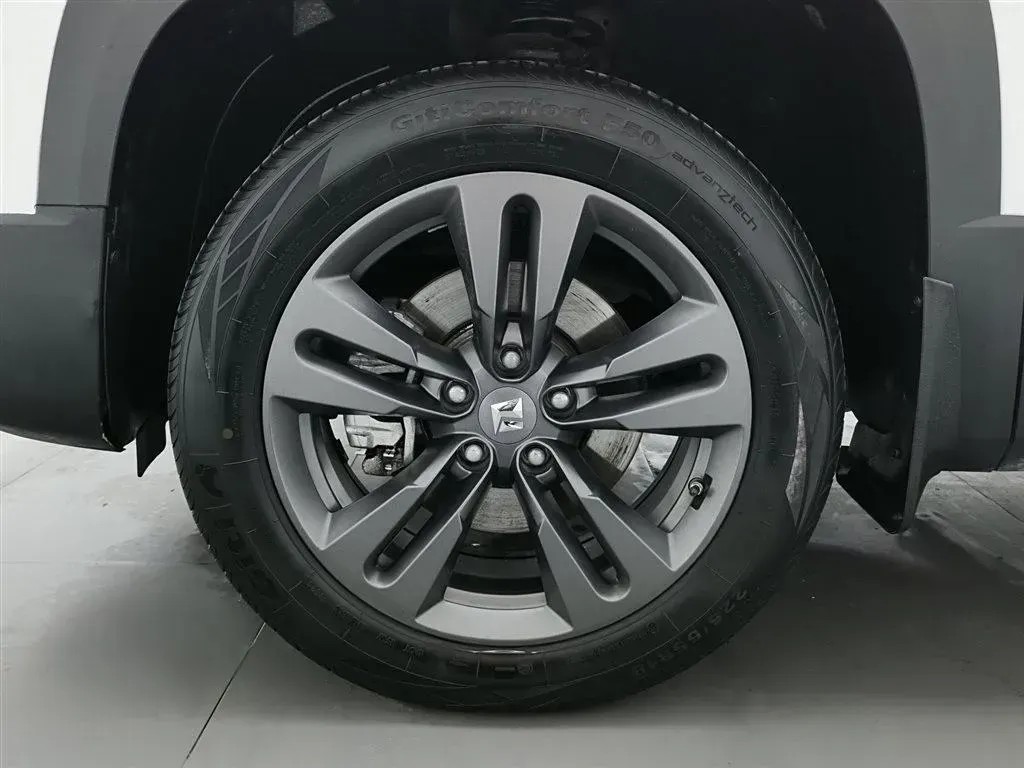 2019 BaoJun RS-5 1.5T 147HP L4 CVT,autocango,china used car exporter,china ev exporter,chinese used car exporter,chinese used ev exporter