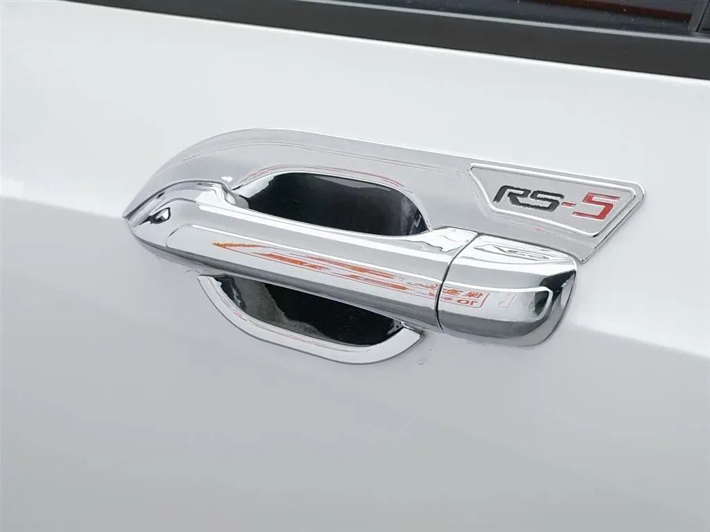 2019 BaoJun RS-5 1.5T 147HP L4 CVT,autocango,china used car exporter,china ev exporter,chinese used car exporter,chinese used ev exporter