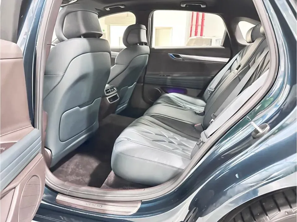 2021 Genesis G80 2.5T 304HP L4 8AT,autocango,china used car exporter,china ev exporter,chinese used car exporter,chinese used ev exporter