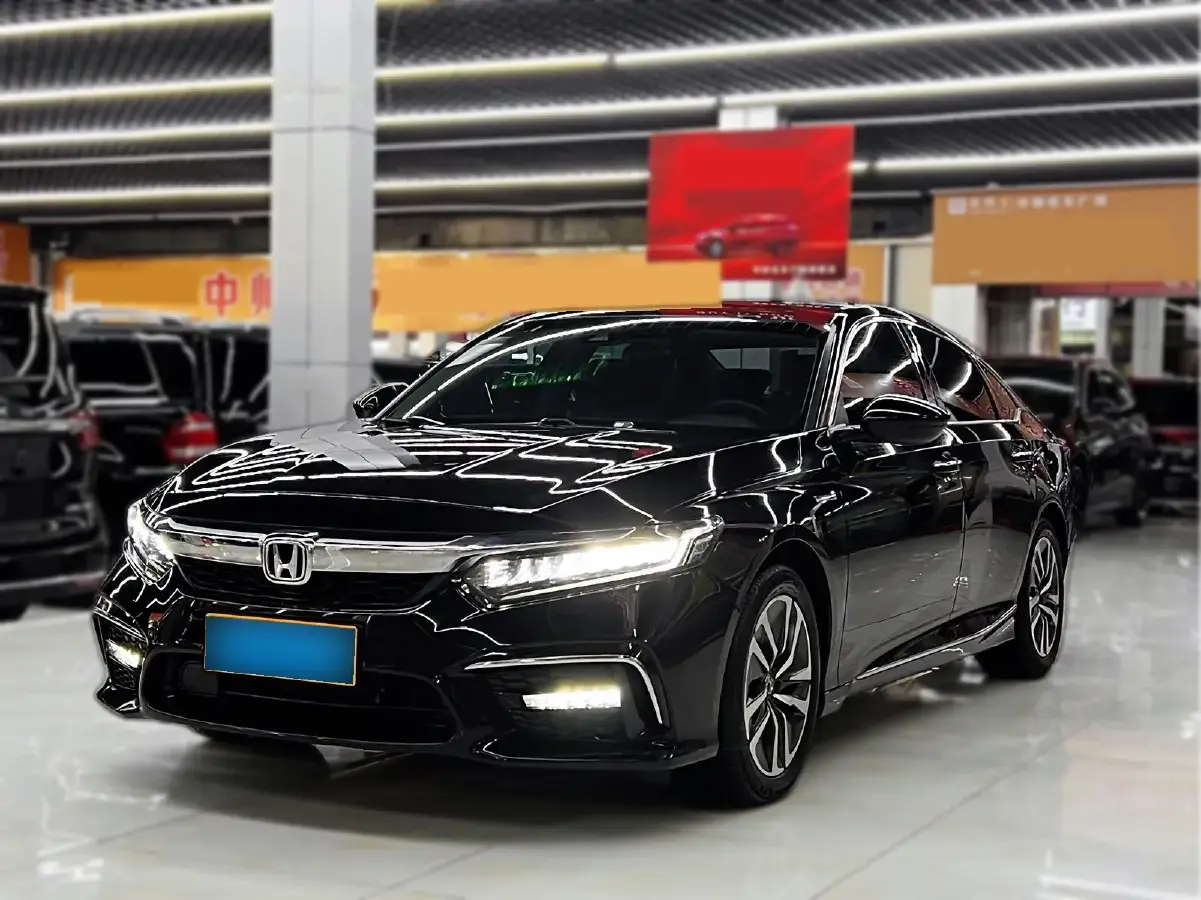 2019 Honda Inspire 2.0L 146HP L4 E-CVT Hybrid