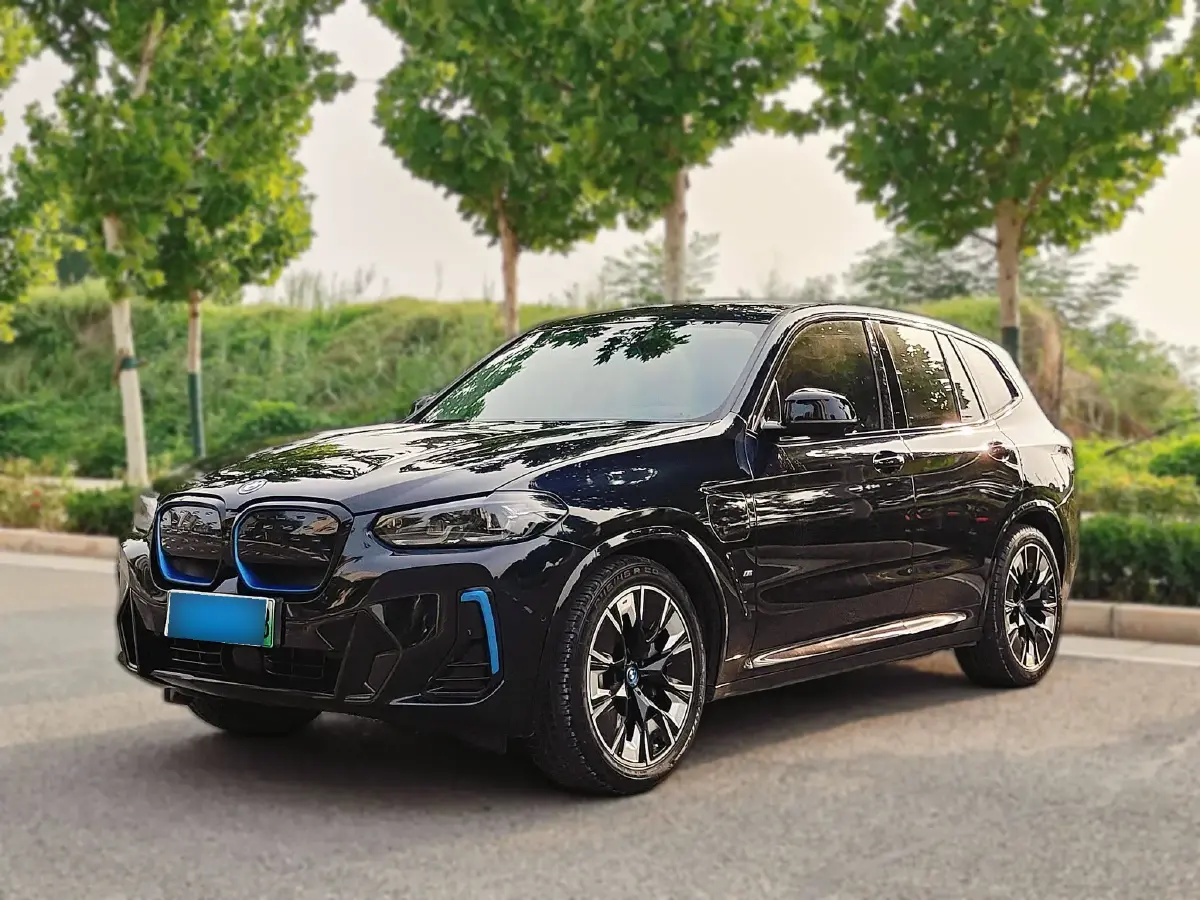 2022 BMW iX3 BEV 80KWH