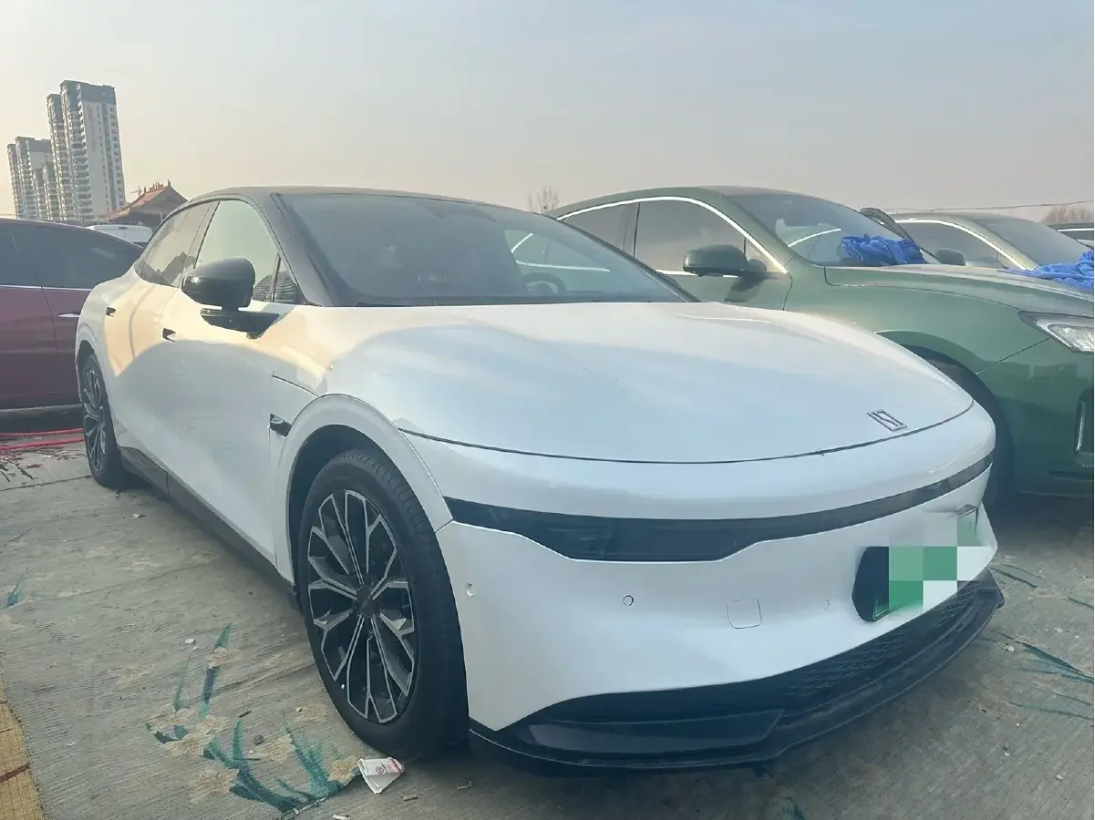 2024 Zeekr 007 BEV 75KWH