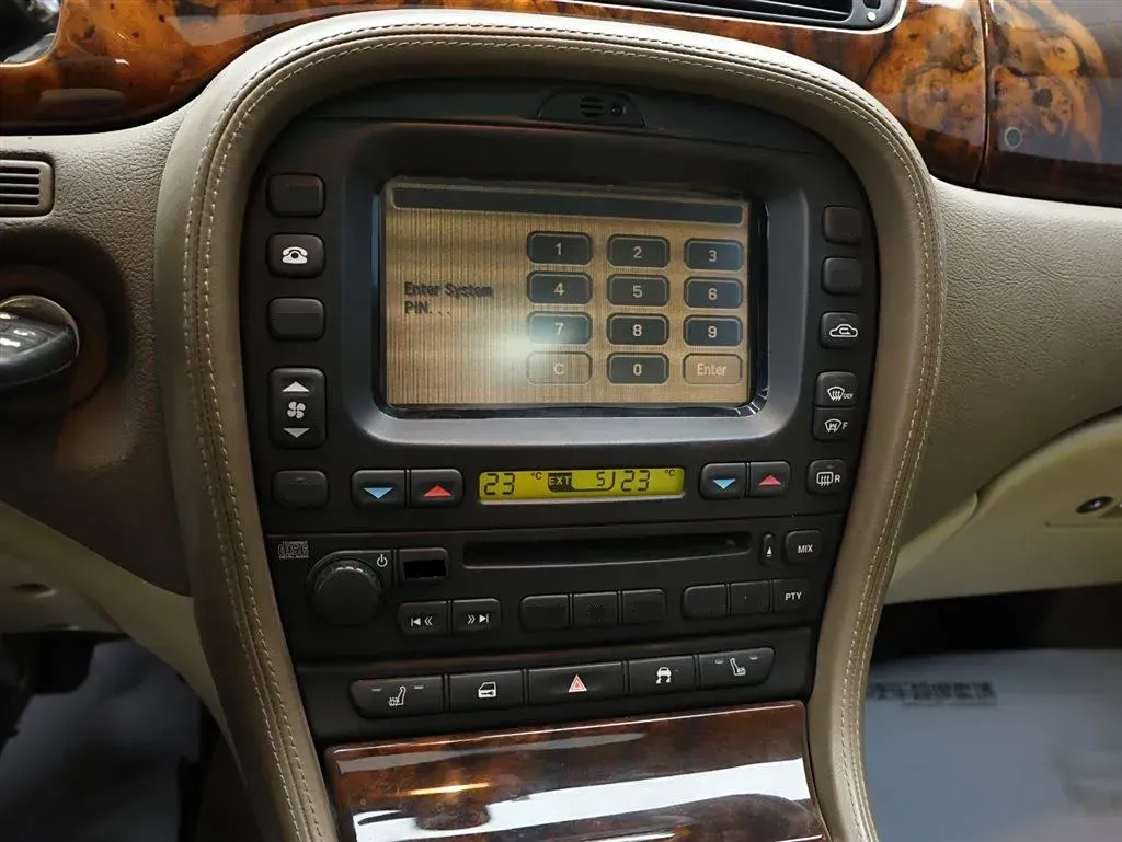 2006 Jaguar S-TYPE 3.0L 244HP V6 6AT,autocango,china used car exporter,china ev exporter,chinese used car exporter,chinese used ev exporter