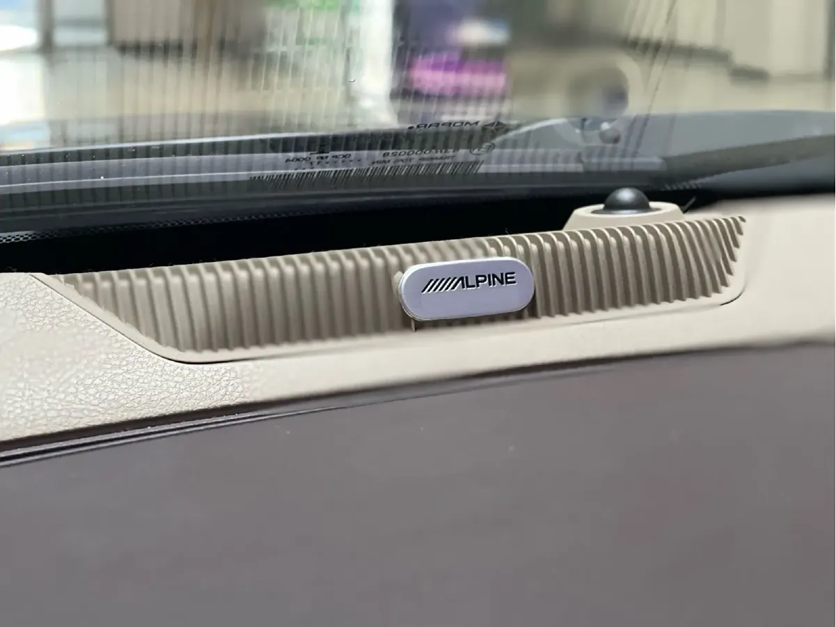 2011 RAM Trucks 5.7L 395HP V8 5AT,autocango,china used car exporter,china ev exporter,chinese used car exporter,chinese used ev exporter