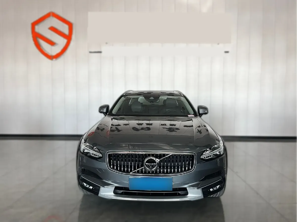 2017 Volvo V90 2.0T 254HP L4 8AT,autocango,china used car exporter,china ev exporter,chinese used car exporter,chinese used ev exporter