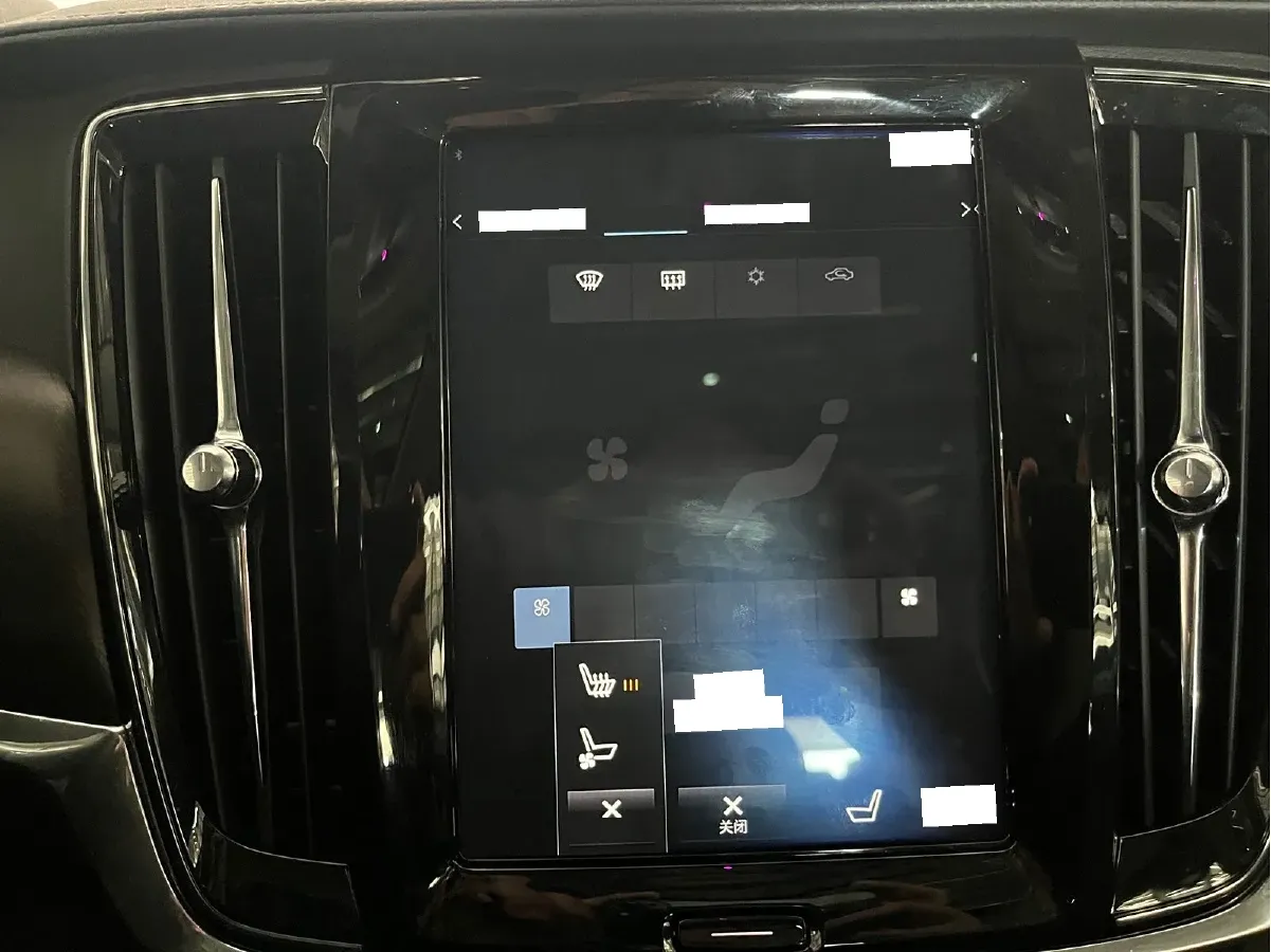 2017 Volvo V90 2.0T 254HP L4 8AT,autocango,china used car exporter,china ev exporter,chinese used car exporter,chinese used ev exporter