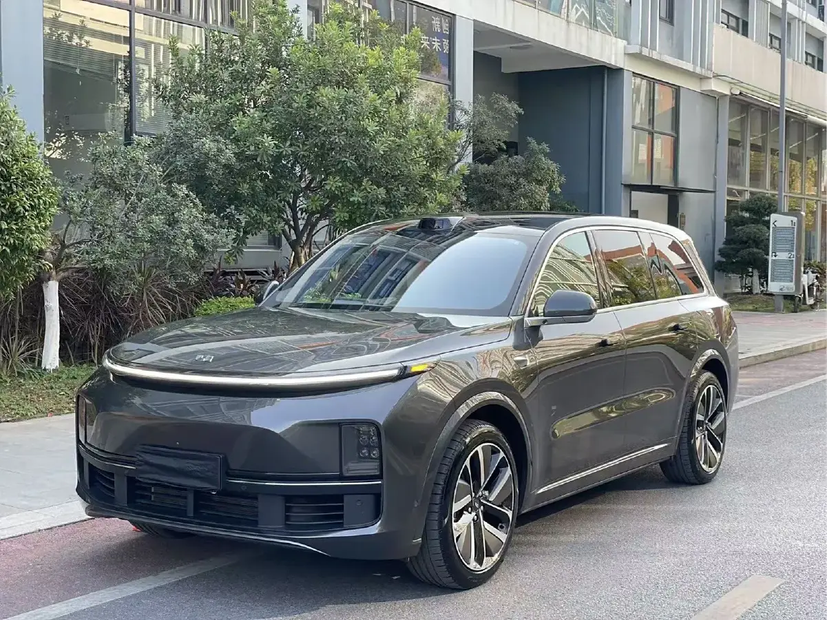 2022 Li L9 Range Extended 154HP REEV 42.6KWH