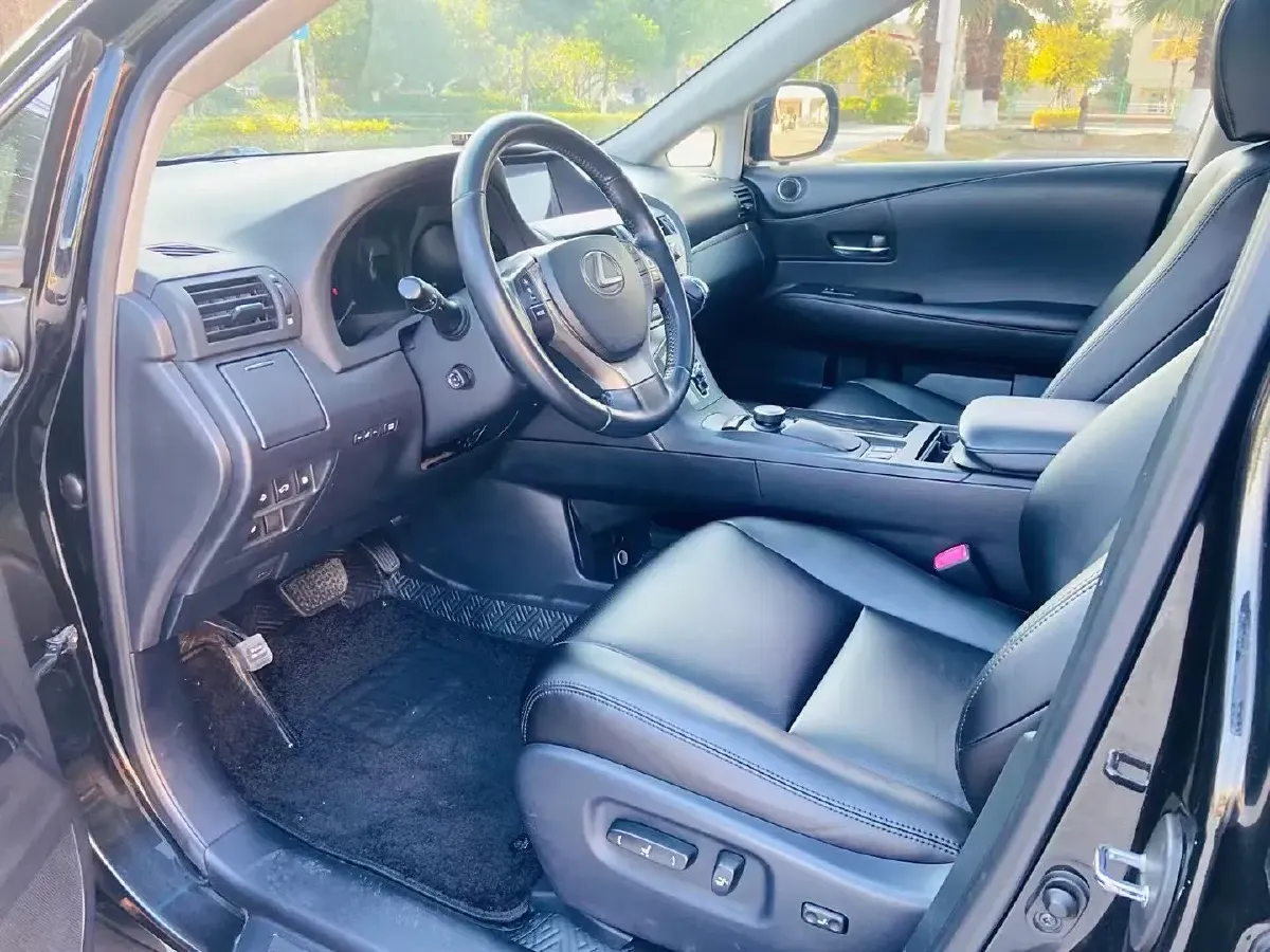 2013 Lexus RX Classic 2.7L 188HP L4 6AT,autocango,china used car exporter,china ev exporter,chinese used car exporter,chinese used ev exporter