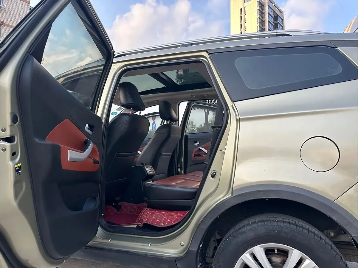 2016 BAIC Hyosow S3 1.5L 113HP L4 5MT,autocango,china used car exporter,china ev exporter,chinese used car exporter,chinese used ev exporter