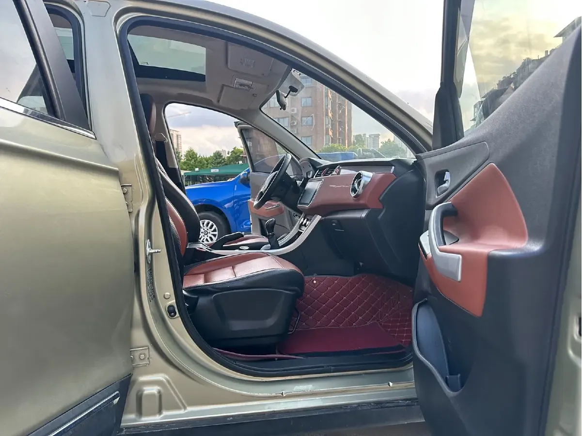 2016 BAIC Hyosow S3 1.5L 113HP L4 5MT,autocango,china used car exporter,china ev exporter,chinese used car exporter,chinese used ev exporter