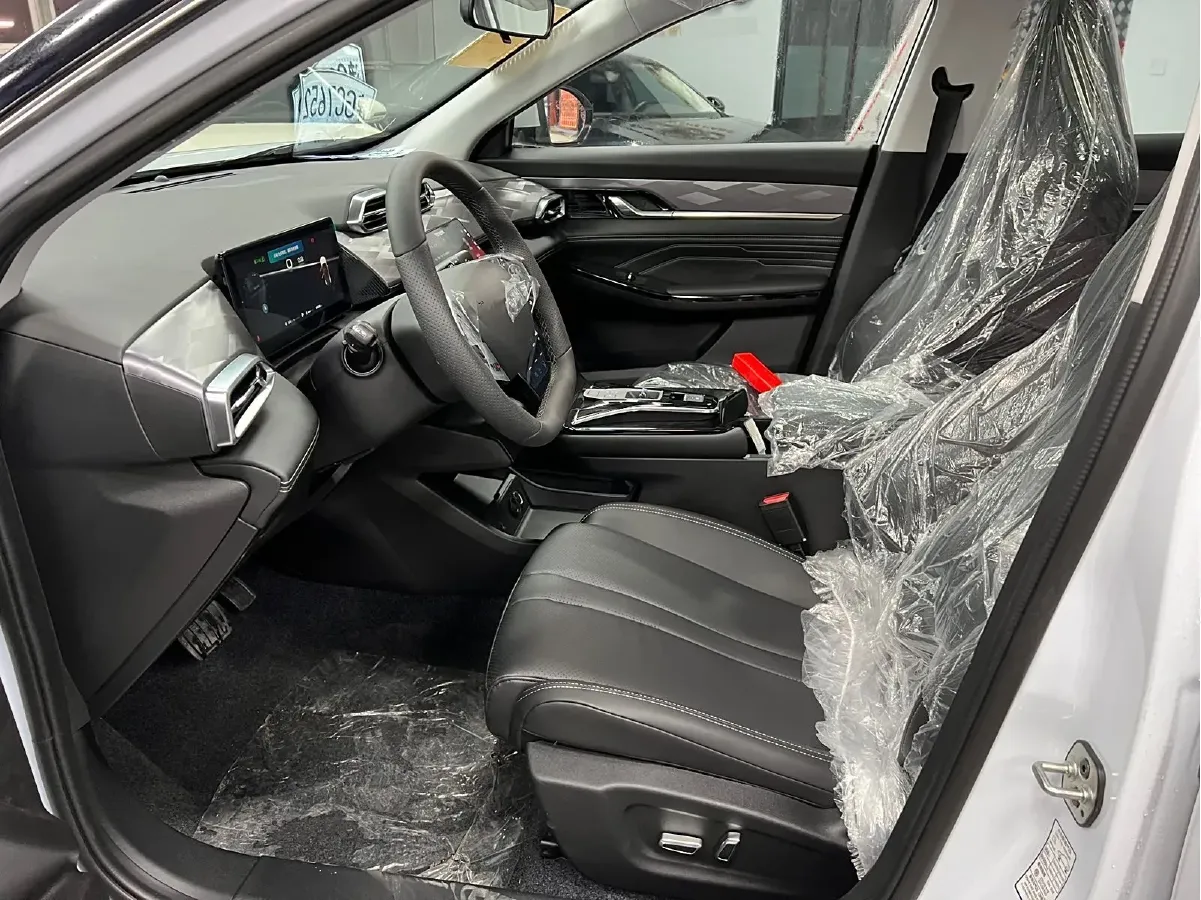 2024 DongFeng Aeolus HaoHan 1.5T 204HP L4 7DCT,autocango,china used car exporter,china ev exporter,chinese used car exporter,chinese used ev exporter