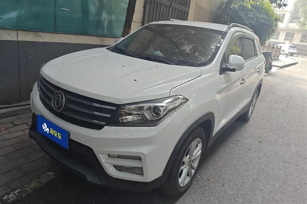2019 DongFeng Fengon Fengon S560 1.8L 139HP L4 CVT,autocango,china used car exporter,china ev exporter,chinese used car exporter,chinese used ev exporter