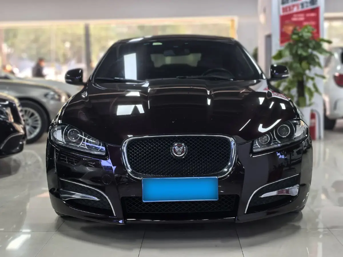 2015 Jaguar XF 3.0T 340HP V6 8AT