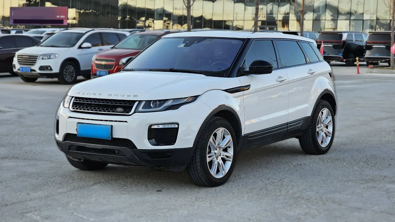 2017 Land Rover Range Rover Evoque 2.0T 241HP L4 9AT