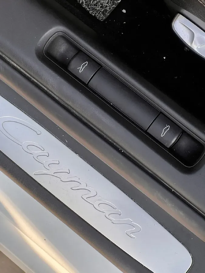 2009 Porsche Cayman 2.9L 265HP H6 7DCT,autocango,china used car exporter,china ev exporter,chinese used car exporter,chinese used ev exporter