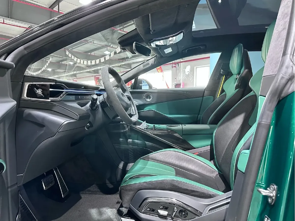 2023 Lotus ELETRE BEV 112KWH,autocango,china used car exporter,china ev exporter,chinese used car exporter,chinese used ev exporter