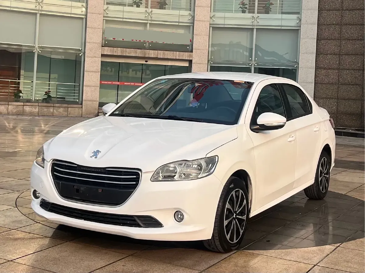 2014 Peugeot 301 1.6L 117HP L4 5MT,autocango,china used car exporter,china ev exporter,chinese used car exporter,chinese used ev exporter
