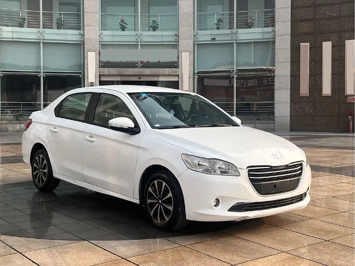 2014 Peugeot 301 1.6L 117HP L4 5MT,autocango,china used car exporter,china ev exporter,chinese used car exporter,chinese used ev exporter