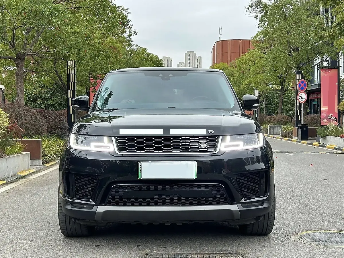 2022 Land Rover Range Rover Sport 2.0T 300HP L4 8AT PHEV 13.1KWH