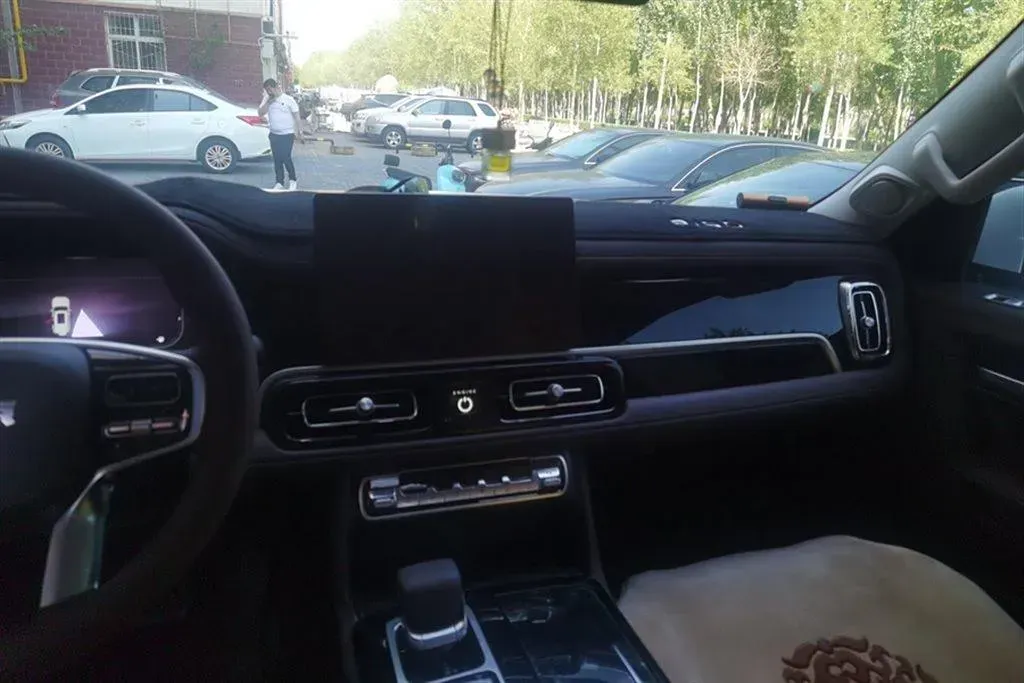 2022 BeiJing BJ60 2.0T 267HP L4 8AT,autocango,china used car exporter,china ev exporter,chinese used car exporter,chinese used ev exporter