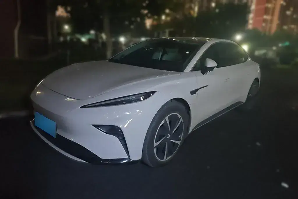 2023 Rising Auto F7 BEV 77KWH 2023 Rising Auto F7 BEV 77KWH