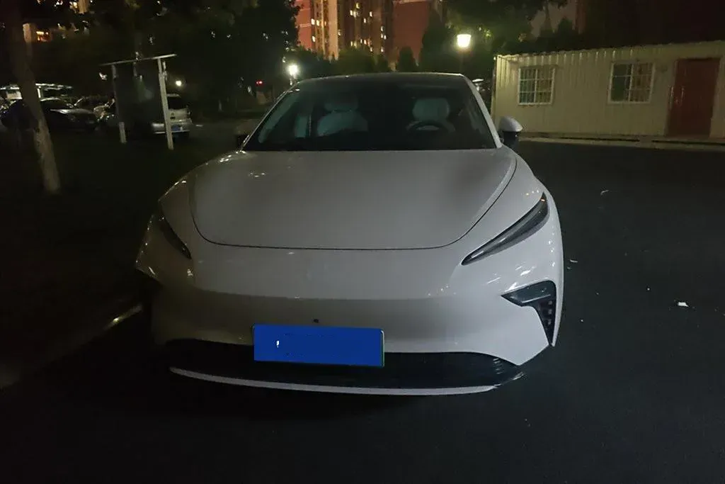 2023 Rising Auto F7 BEV 77KWH,autocango,china used car exporter,china ev exporter,chinese used car exporter,chinese used ev exporter