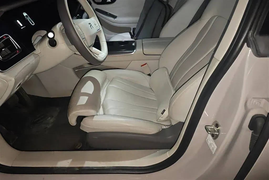 2023 Rising Auto F7 BEV 77KWH,autocango,china used car exporter,china ev exporter,chinese used car exporter,chinese used ev exporter