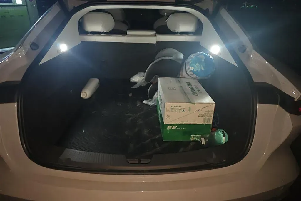 2023 Rising Auto F7 BEV 77KWH,autocango,china used car exporter,china ev exporter,chinese used car exporter,chinese used ev exporter