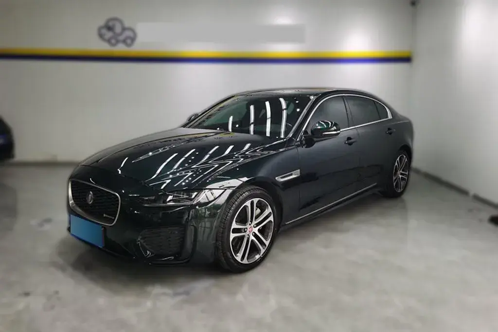 2022 Jaguar XEL 2.0T 250HP L4 8AT
