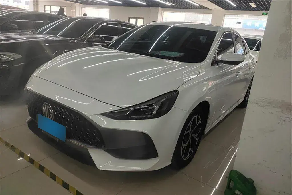 2022 MG 5 1.5L 120HP L4 CVT