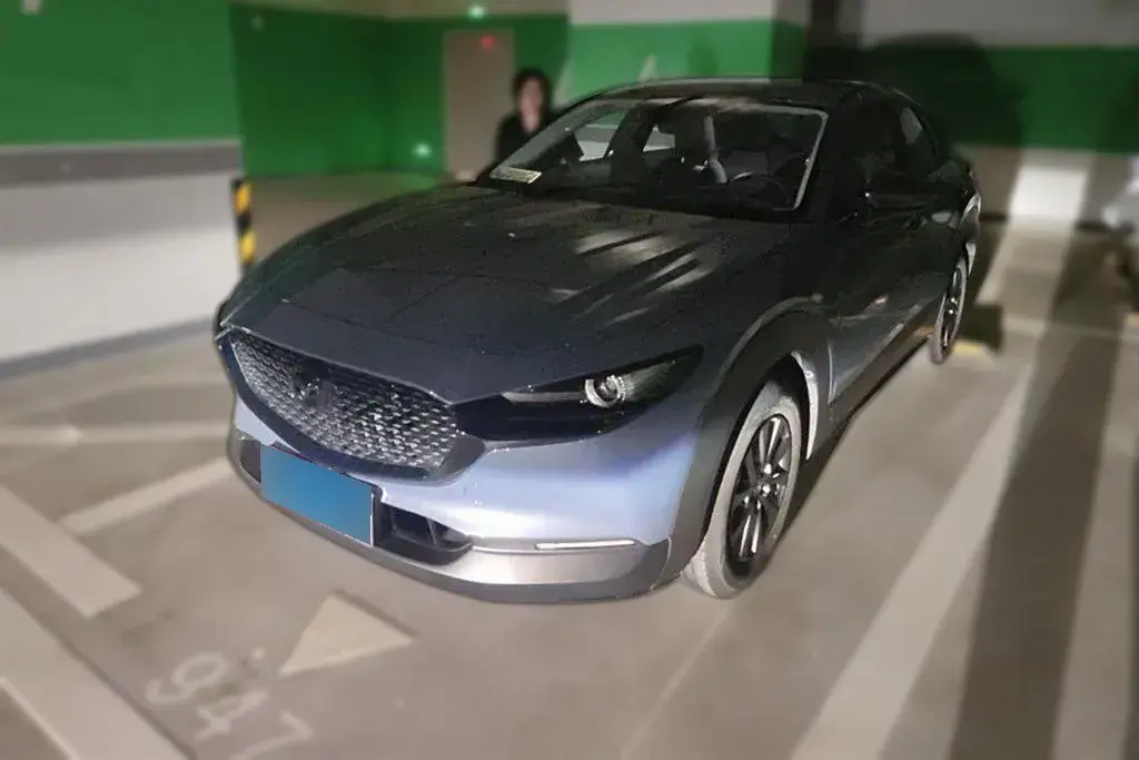 2021 Mazda CX-30 2.0L 158HP L4 6MT