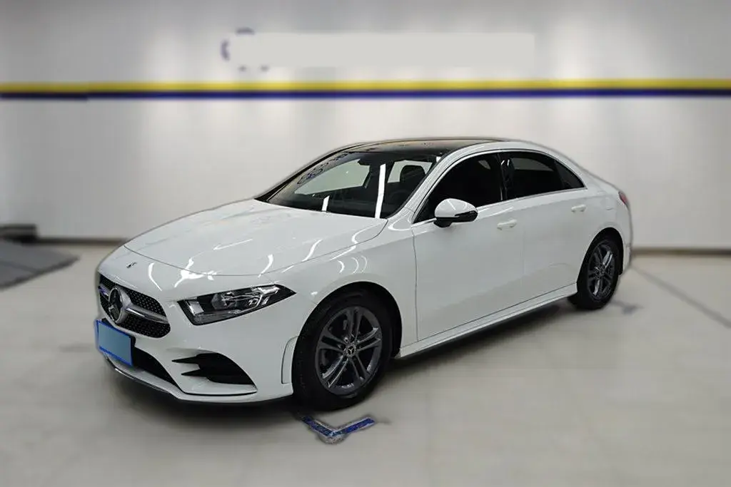 2022 Mercedes-Benz A Class 1.3T 136HP L4 7DCT