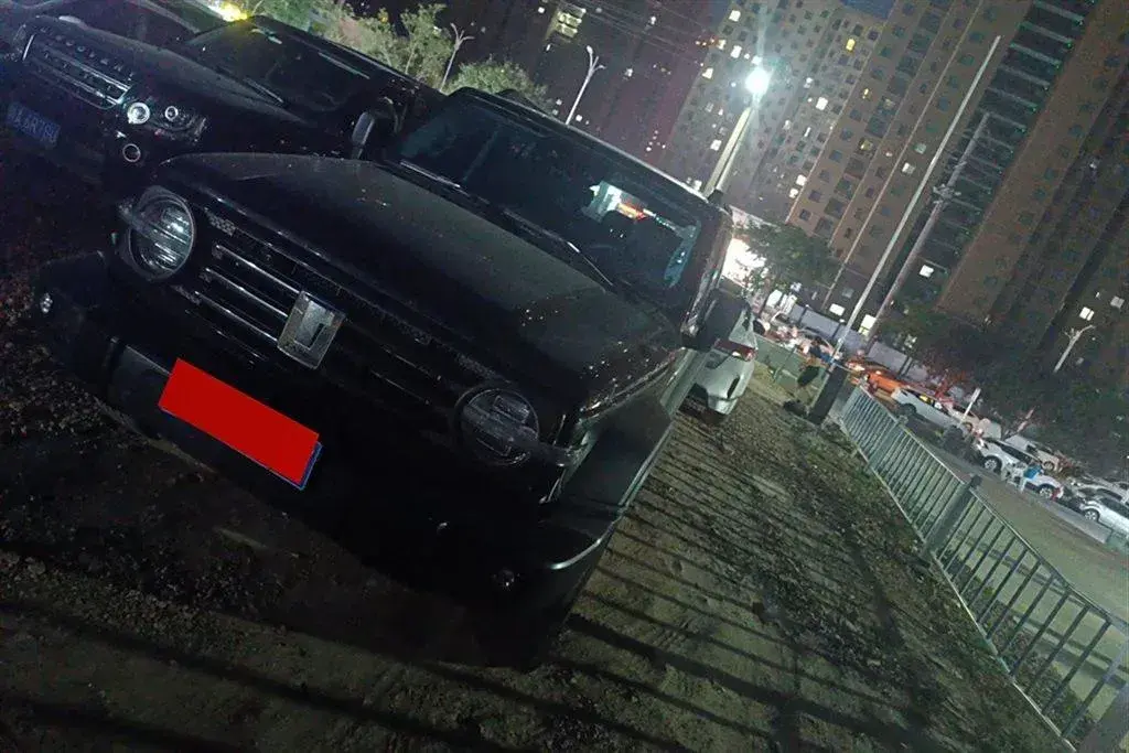 2021 Tank 300 2.0T 227HP L4 8AT