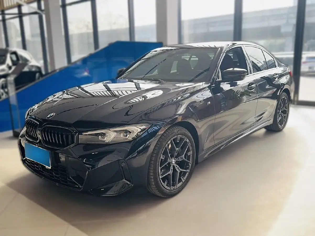 2025 BMW 3 Series 2.0T 245HP L4 8AT