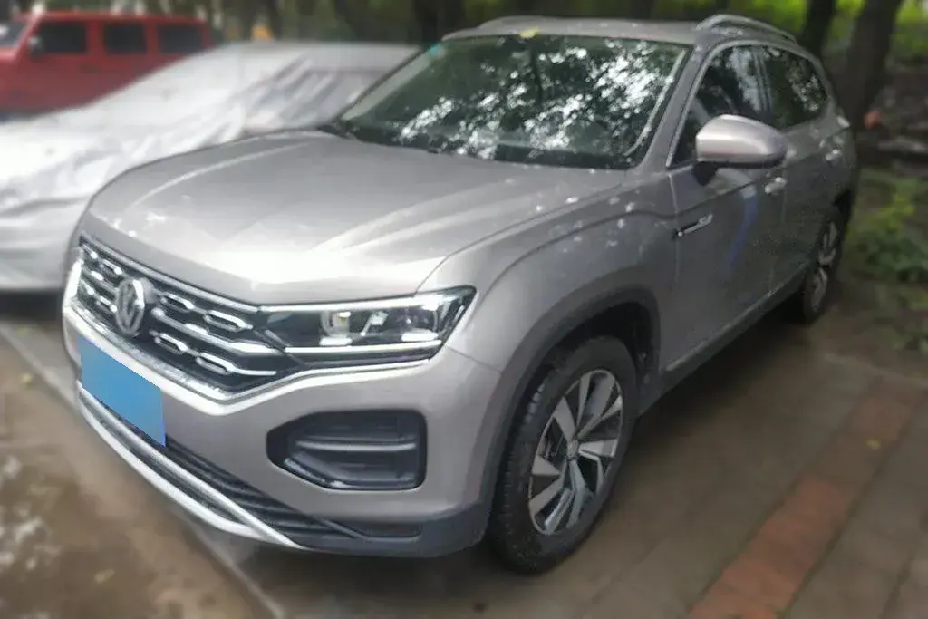 2020 Volkswagen Tayron 2.0T 186HP L4 7DCT