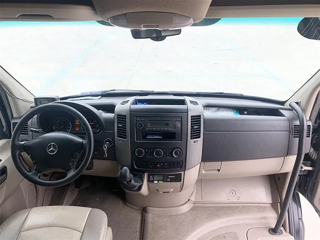 2012 Mercedes-Benz Sprinter 2.1T 150HP L4 6MT,autocango,china used car exporter,china ev exporter,chinese used car exporter,chinese used ev exporter