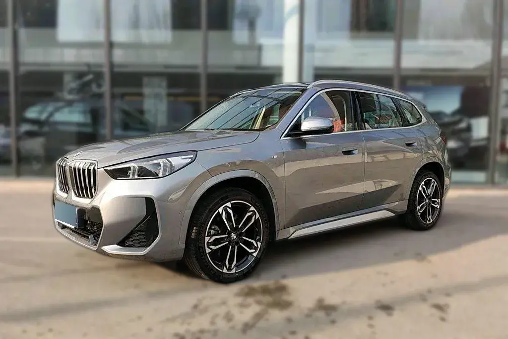 2023 BMW X1 2.0T 204HP L4 7DCT