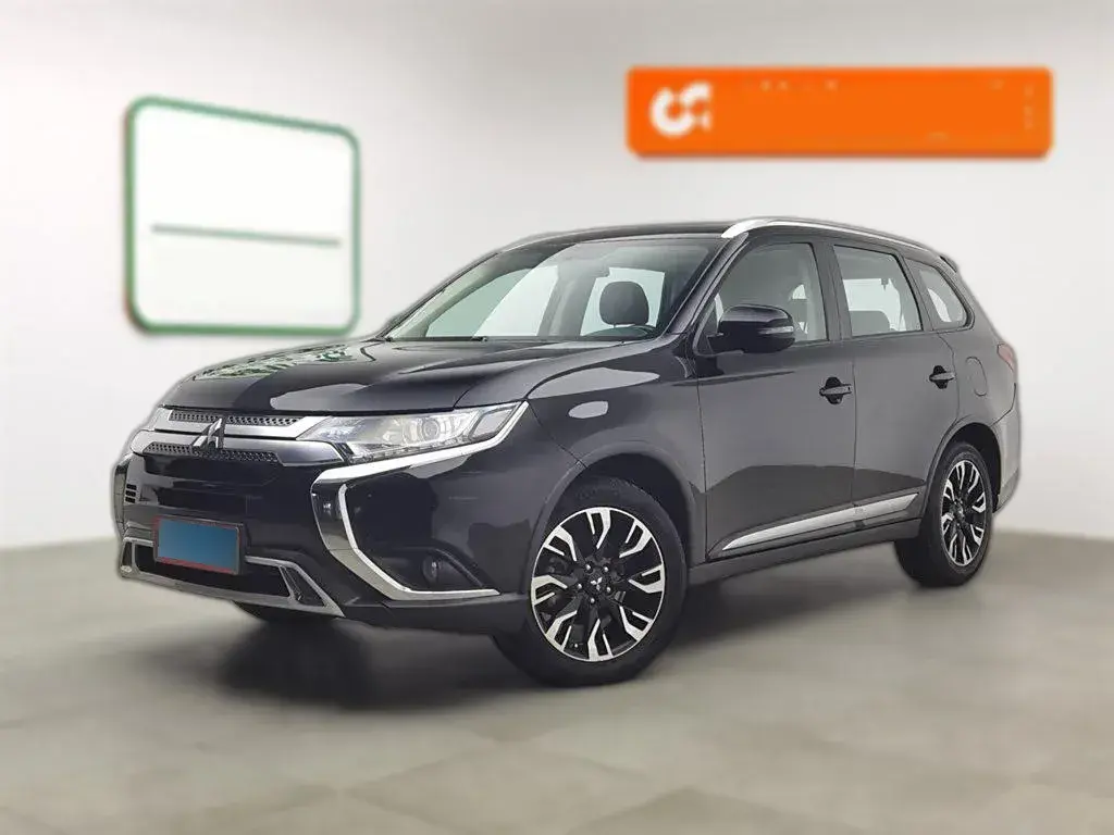 2020 Mitsubishi Outlander 2.0L 166HP L4 CVT