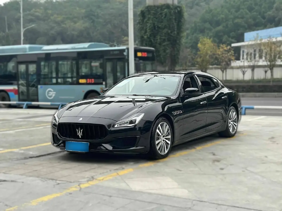2017 Maserati Quattroporte 3.0T 350HP V6 8AT