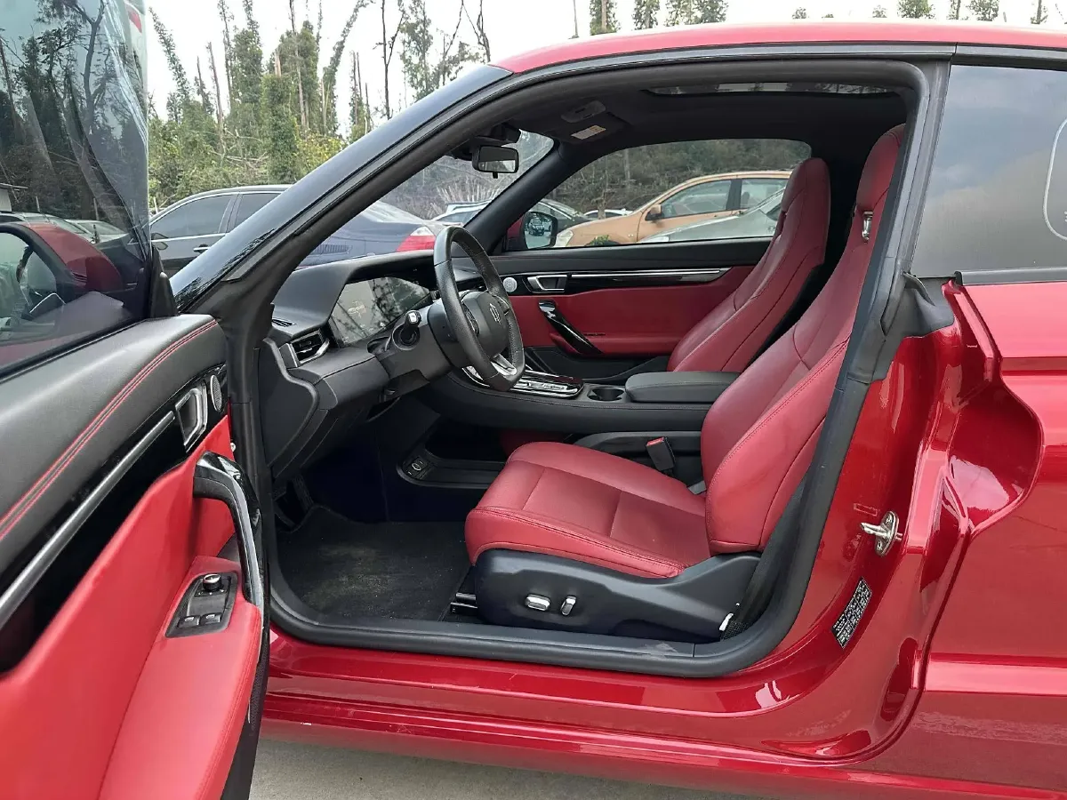 2019 Leapmotor S01 BEV 35.6KWH,autocango,china used car exporter,china ev exporter,chinese used car exporter,chinese used ev exporter