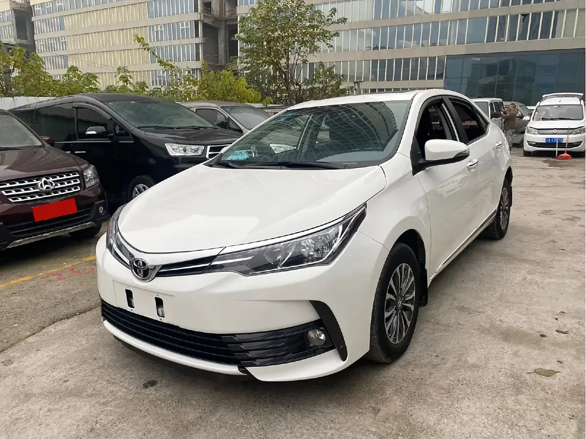 2017 Toyota Corolla 1.2T 116HP L4 CVT