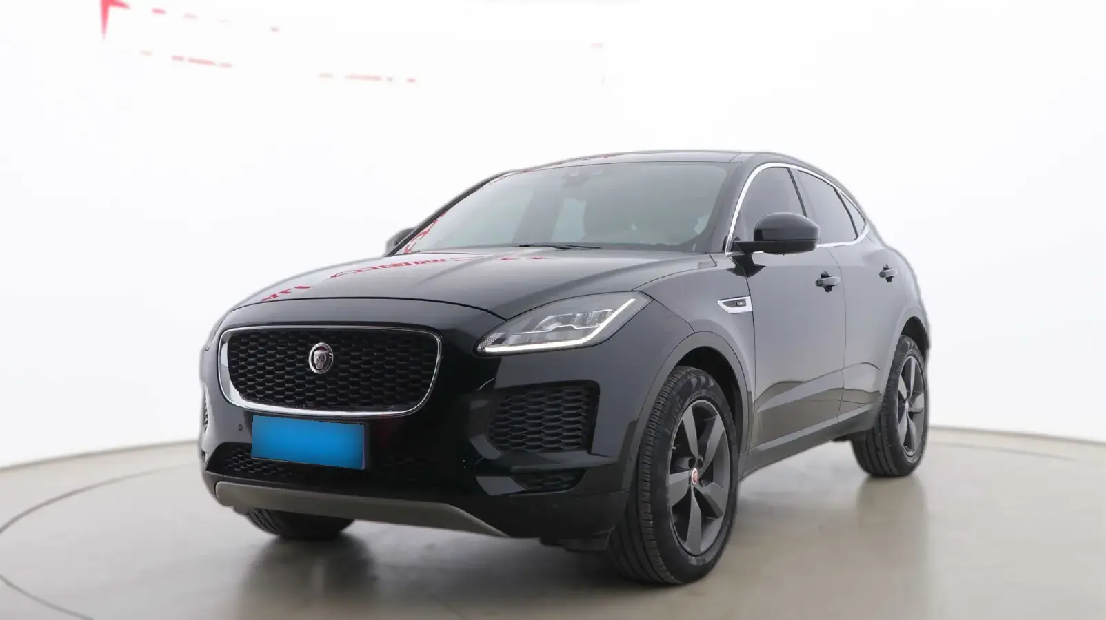 2018 Jaguar E-PACE 2.0T 200HP L4 9AT