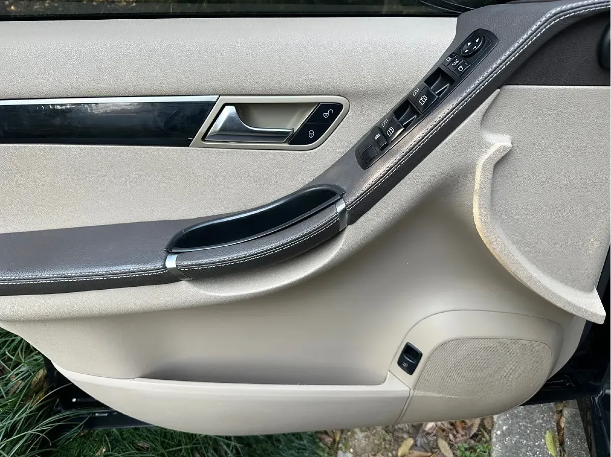 2017 Mercedes-Benz R Class 3.0T 272HP V6 7AT,autocango,china used car exporter,china ev exporter,chinese used car exporter,chinese used ev exporter