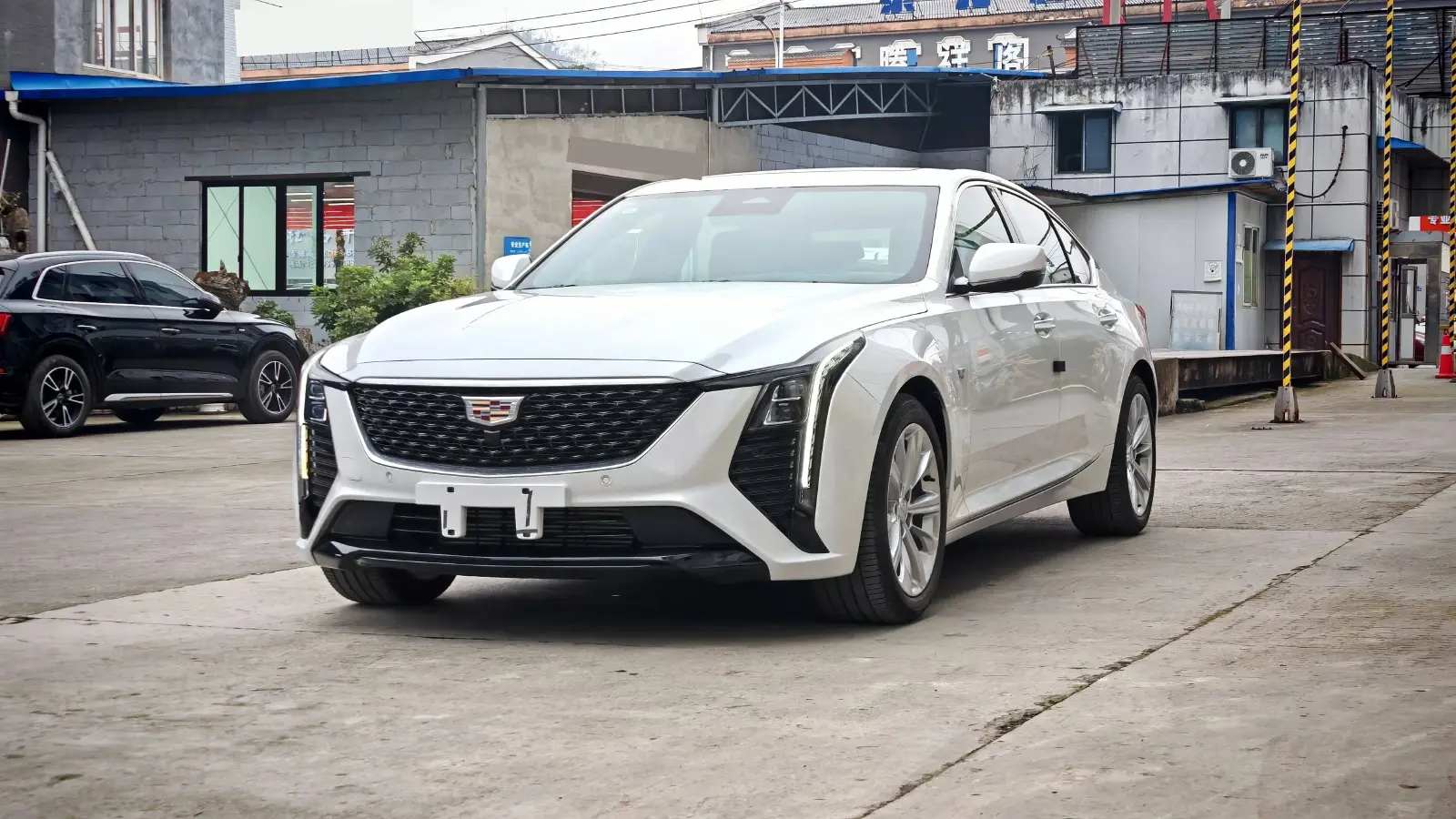 2024 Cadillac CT5 2.0T 237HP L4 10AT