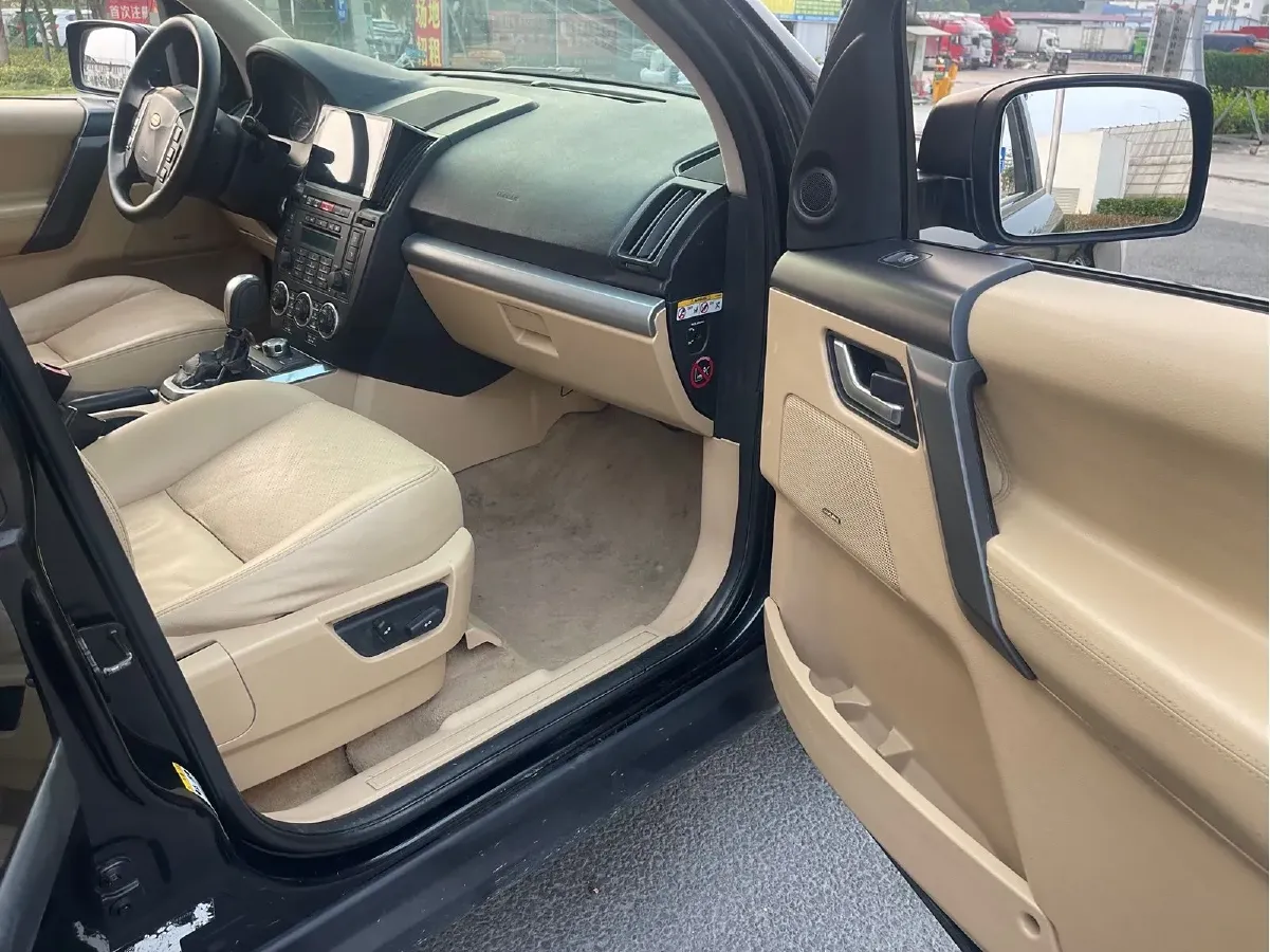 2009 Land Rover Freelander 2 3.2L 233HP L6 6AT,autocango,china used car exporter,china ev exporter,chinese used car exporter,chinese used ev exporter