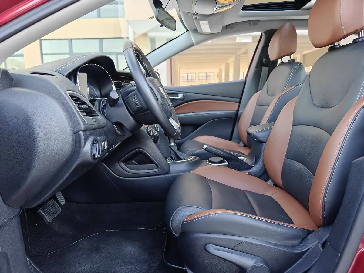 2015 Fiat Viaggio 1.4T 120HP L4 7DCT,autocango,china used car exporter,china ev exporter,chinese used car exporter,chinese used ev exporter