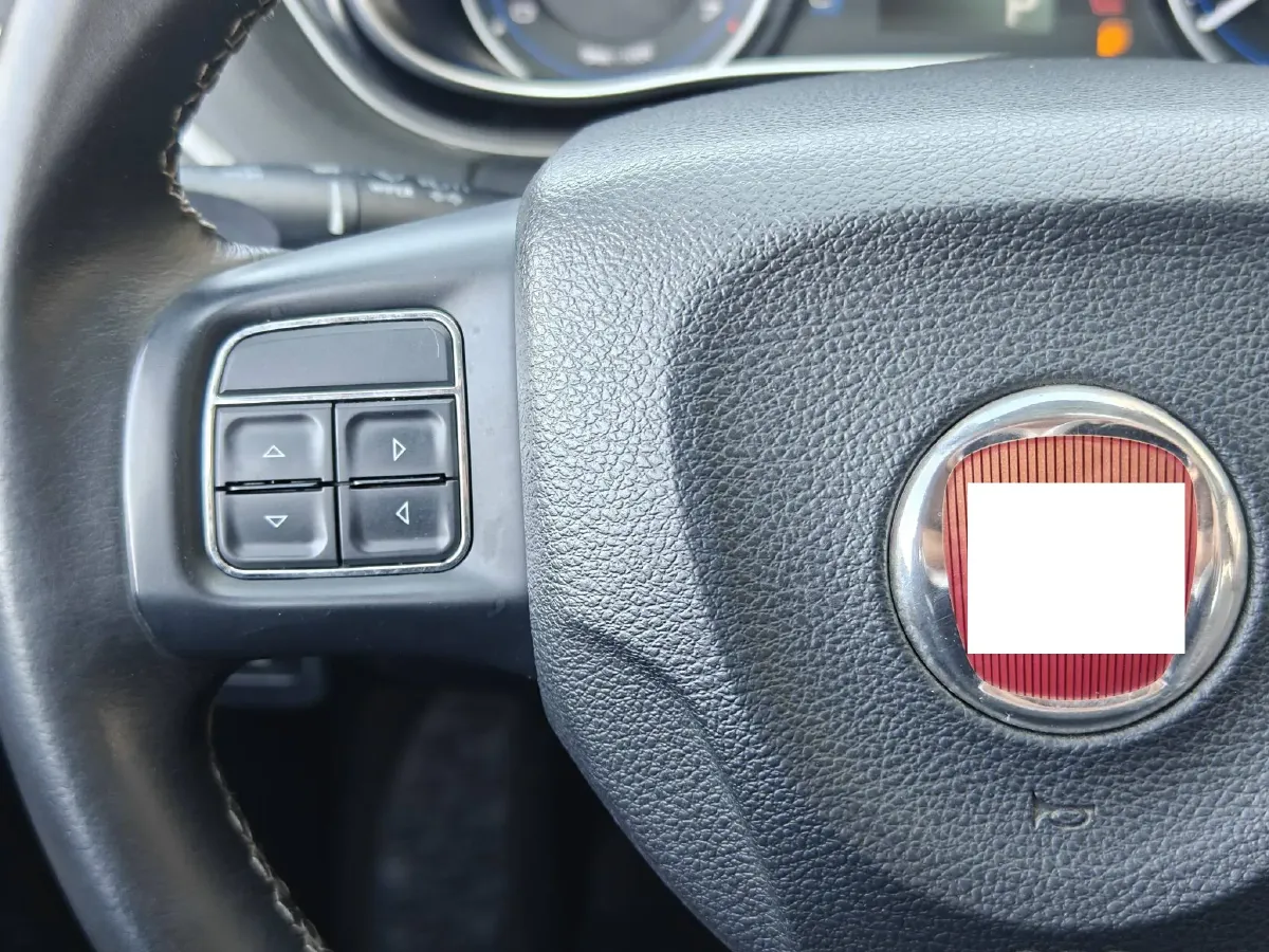 2015 Fiat Viaggio 1.4T 120HP L4 7DCT,autocango,china used car exporter,china ev exporter,chinese used car exporter,chinese used ev exporter