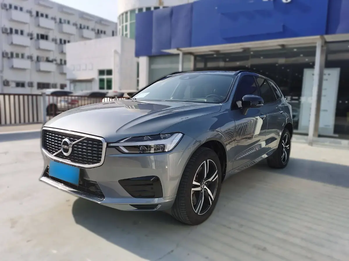 2020 Volvo XC60 2.0T 254HP L4 8AT