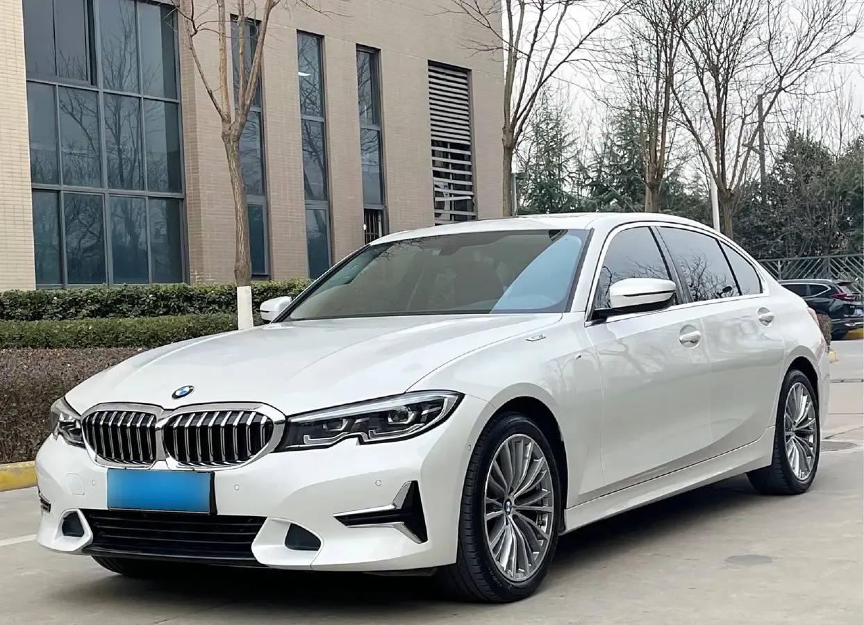 2020 BMW 3 Series 2.0T 184HP L4 8AT