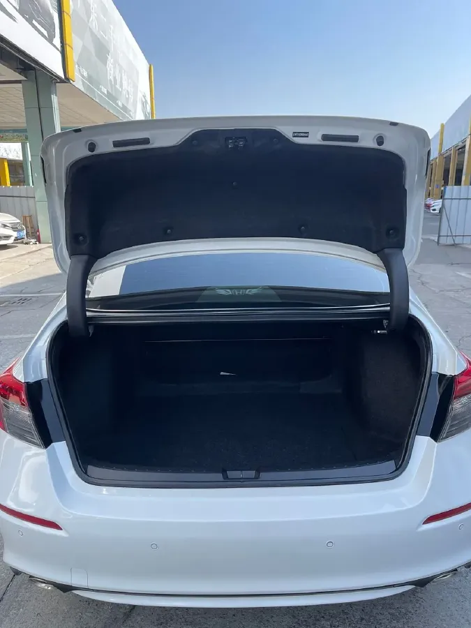 2022 Honda Civic 1.5T 182HP L4 CVT,autocango,china used car exporter,china ev exporter,chinese used car exporter,chinese used ev exporter